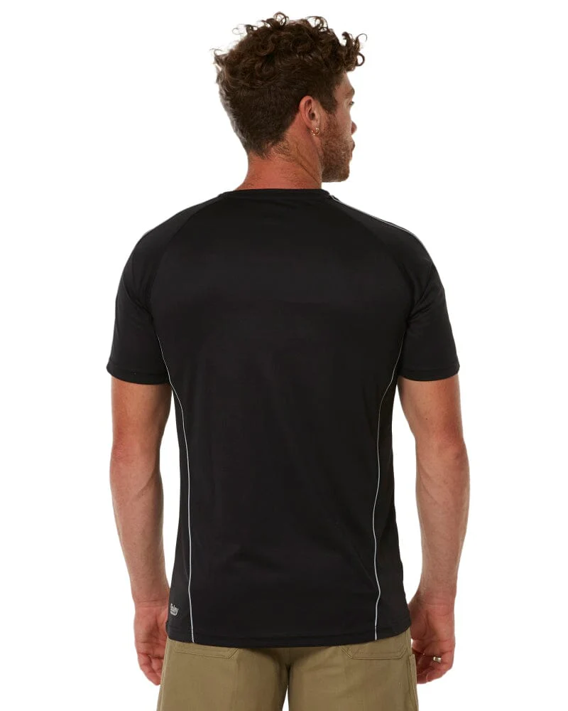 Cool Mesh Tee With Reflective Piping - Black - Image 4