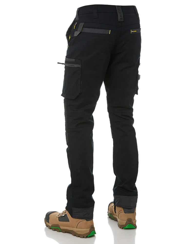 Flex and Move Stretch Utility Zip Cargo Pant - Black - Image 4