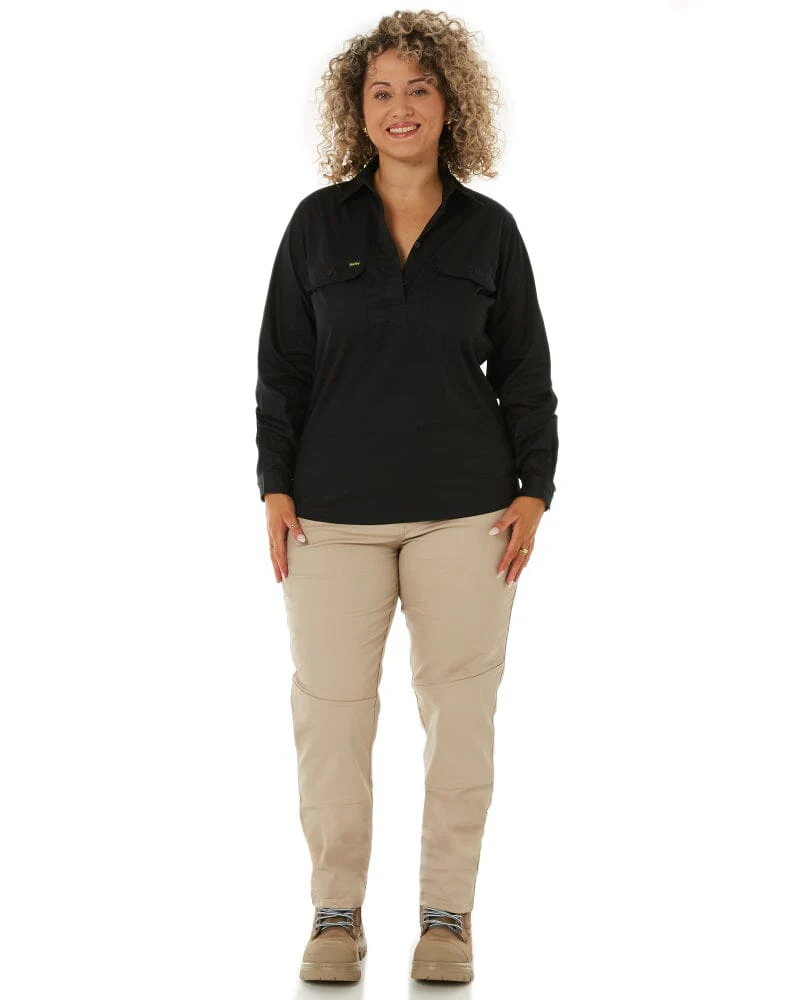 Womens Closed Front Lightweight LS Drill Shirt - Black - Image 2