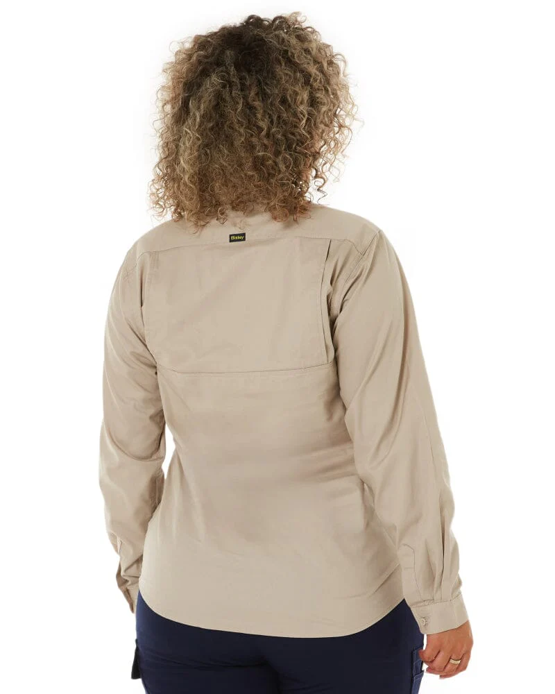 Womens Closed Front Lightweight LS Drill Shirt - Sand - Image 4