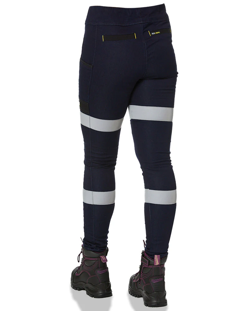 Women's Flex and Move Biomotion Taped Jeggings - Navy - Image 4