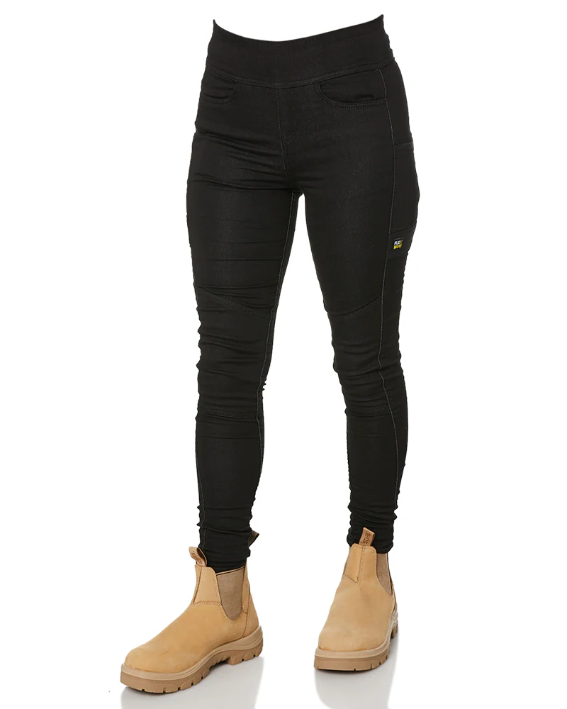 Women's Flex and Move Jeggings - Black - Image 3