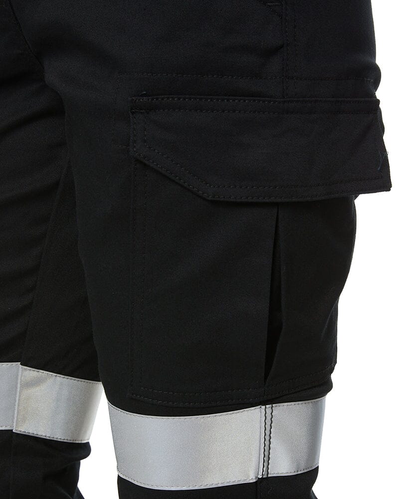 Women's Taped Cotton Cargo Cuffed Pants - Black - Image 9