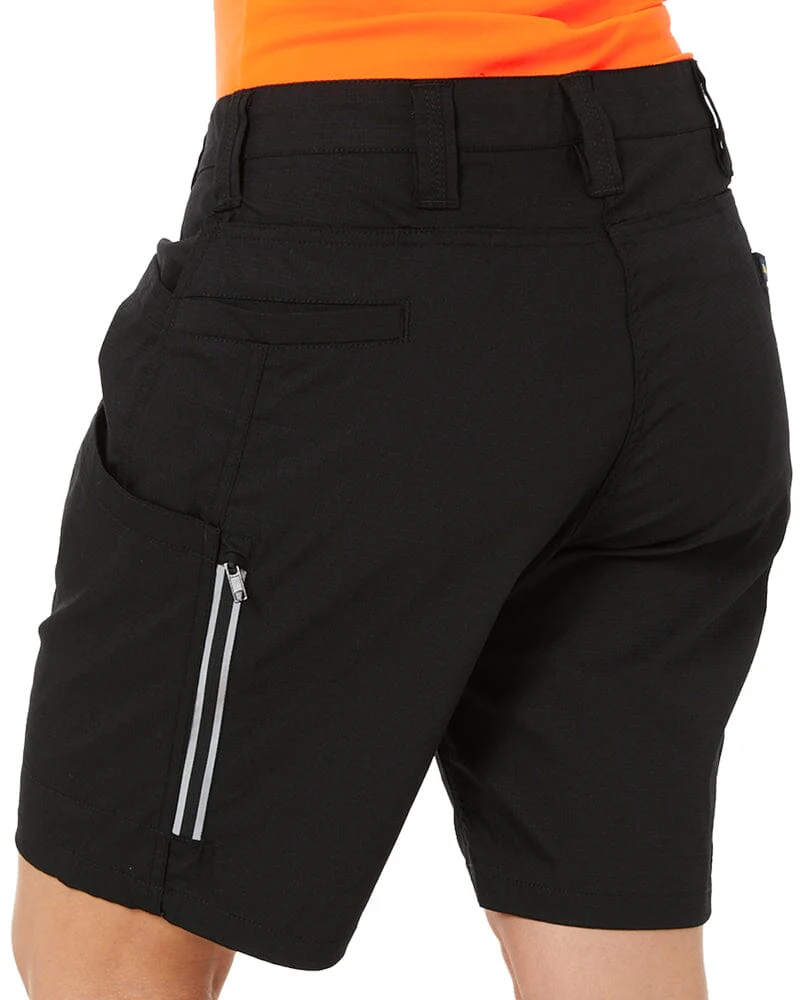Womens X Airflow Stretch Ripstop Vented Cargo Short - Black - Image 4