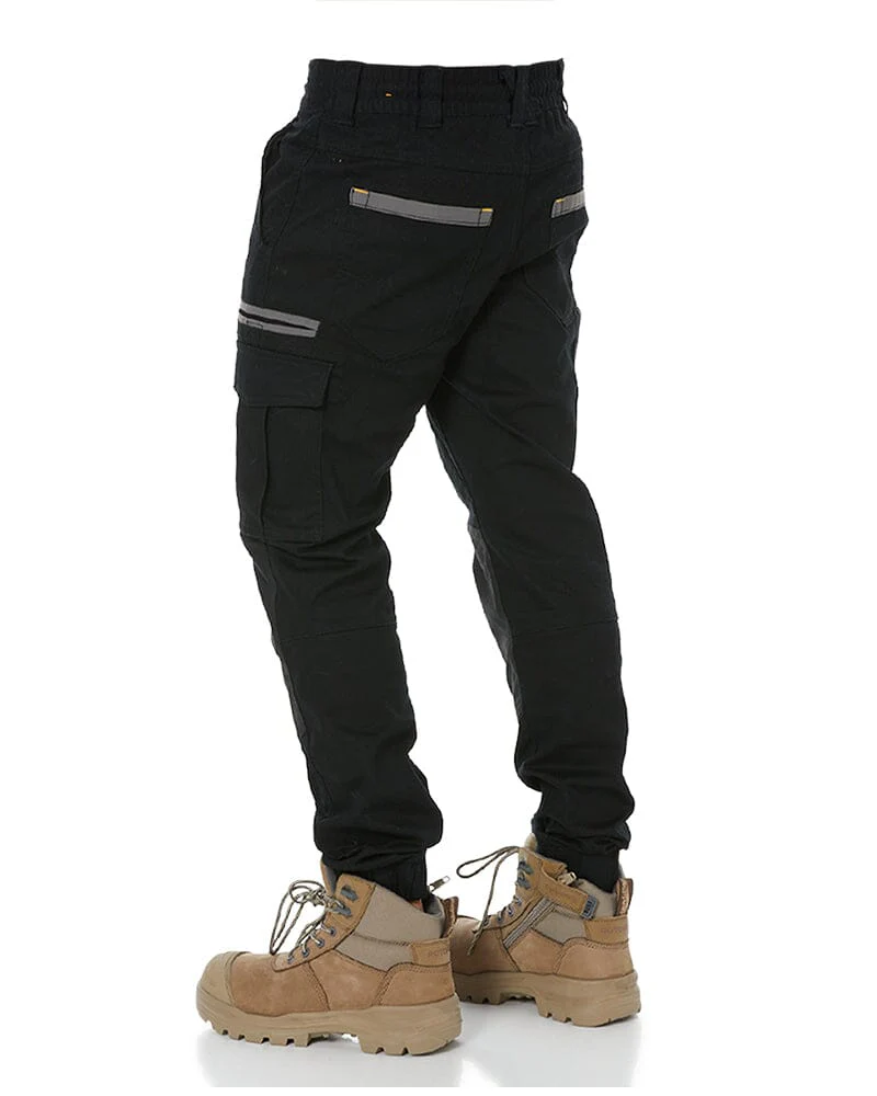 Cuffed Dynamic Pant - Black - Image 4