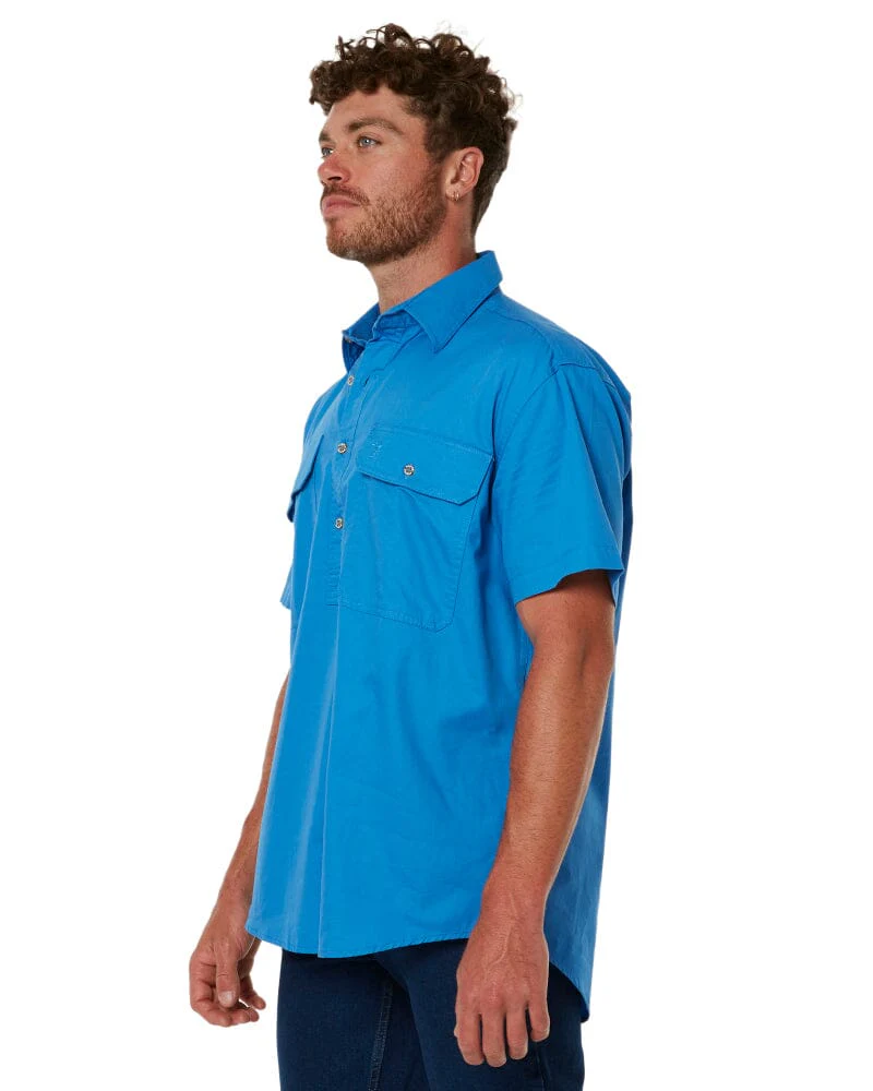 Closed Front SS Shirt - Light Blue - Image 3